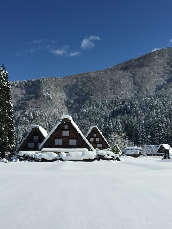 Hôtel 天然 Weni Baiwagō no Tang à Shirakawa-gō Extérieur photo